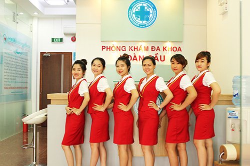 Bác sĩ phòng khám hoàn cầu