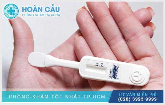 Que thử HIV bằng dịch miệng