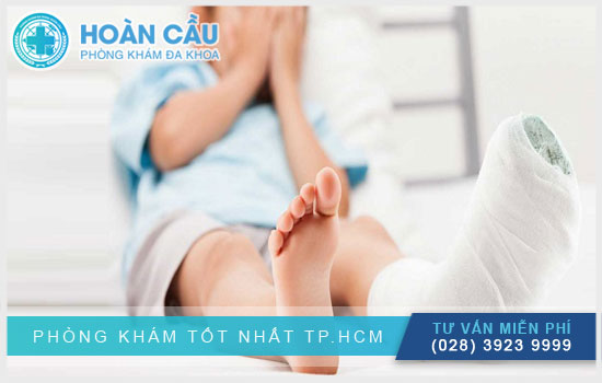 Đau nhức chân tay ở trẻ có nguy hiểm không?