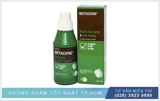Vệ sinh răng miệng bằng Betadine Gargle And Mouth Wash 125ML